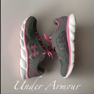 Under Armour Micro G Assert 4 Pink Gray Running Shoes ~Size 9.5 EUC worn 2X
